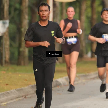 Runner Photo 5628565
