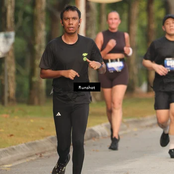 Runner Photo 5628578