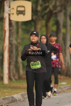 Runner Photo 5628840