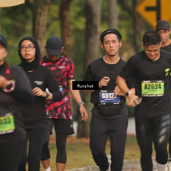 Runner Photo 5628932