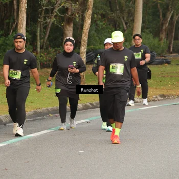Runner Photo 5629054