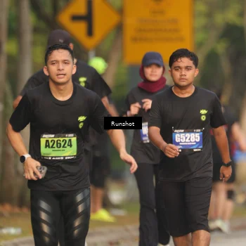 Runner Photo 5629060