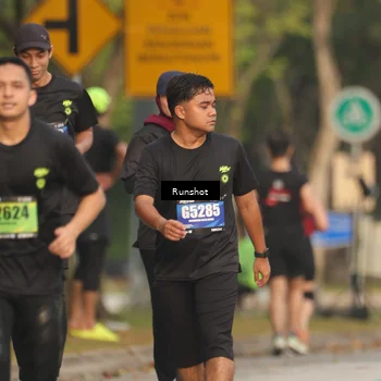 Runner Photo 5629093
