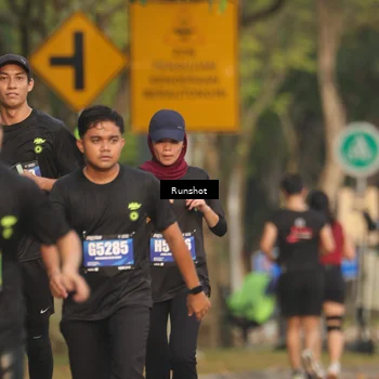 Runner Photo 5629157