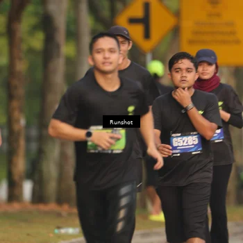 Runner Photo 5629205