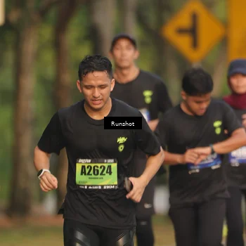 Runner Photo 5629216