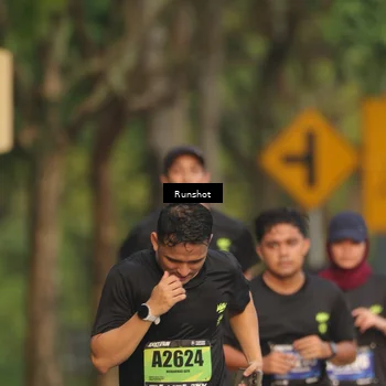 Runner Photo 5629236