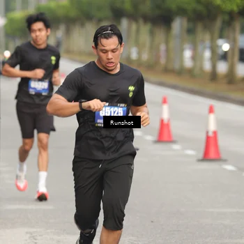 Runner Photo 5629251