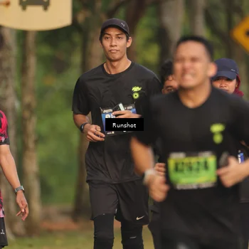 Runner Photo 5629330