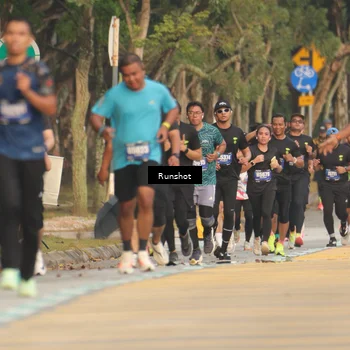 Runner Photo 5629359