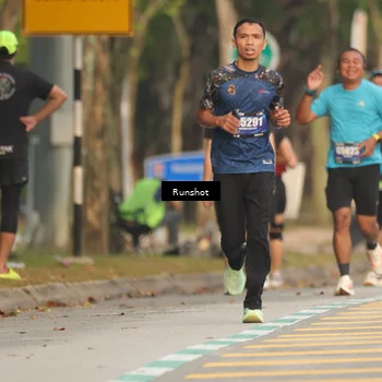 Runner Photo 5629406