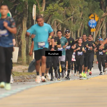 Runner Photo 5629418