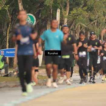 Runner Photo 5629425