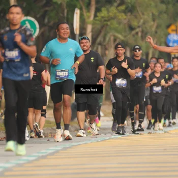 Runner Photo 5629440