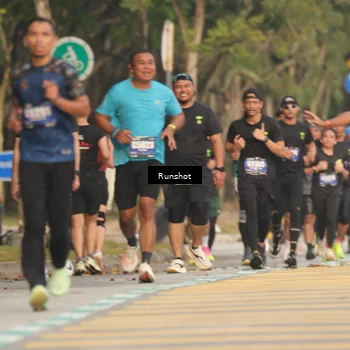 Runner Photo 5629449