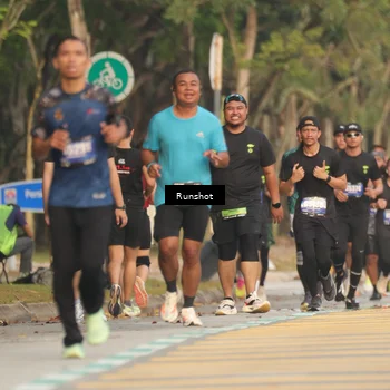 Runner Photo 5629460