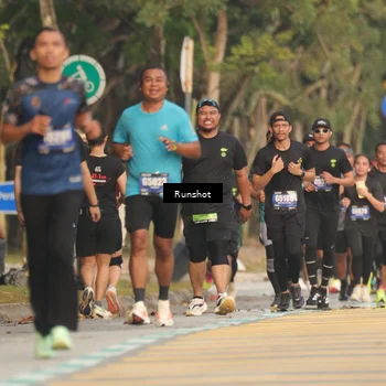 Runner Photo 5629466