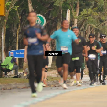 Runner Photo 5629472