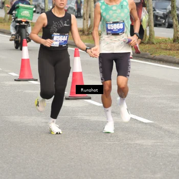 Runner Photo 5629545