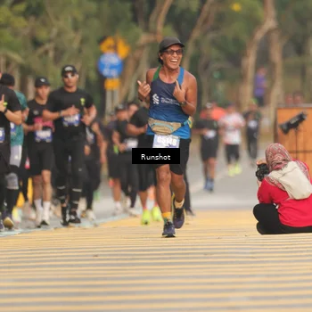 Runner Photo 5629692