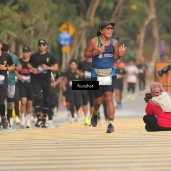 Runner Photo 5629719