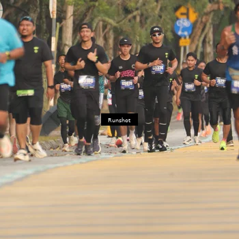 Runner Photo 5629786