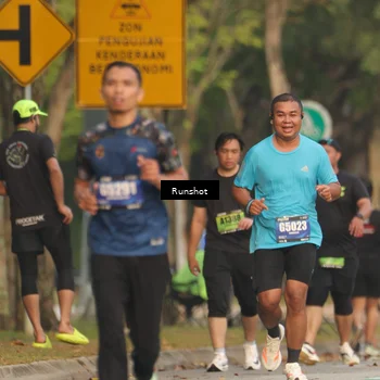 Runner Photo 5629851