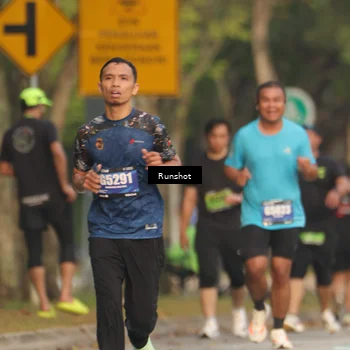 Runner Photo 5629855
