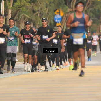 Runner Photo 5629924