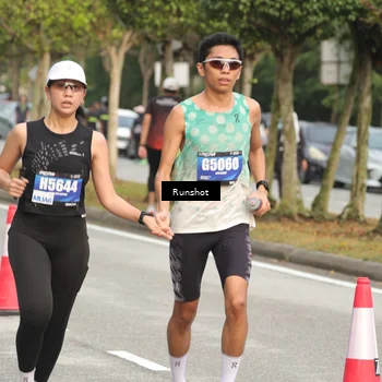Runner Photo 5629937