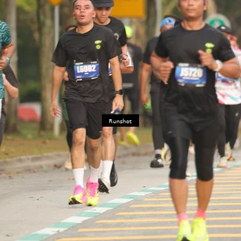 Runner Photo 5630213