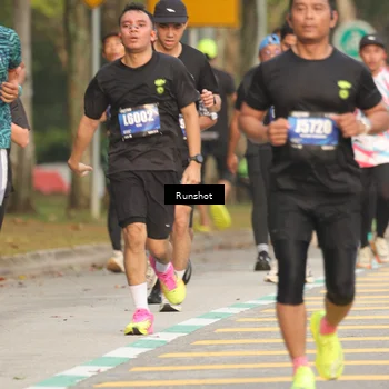 Runner Photo 5630219
