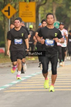 Runner Photo 5630224
