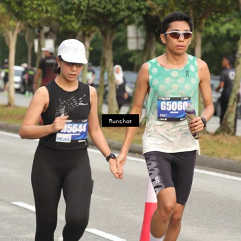 Runner Photo 5630272