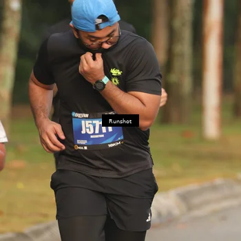 Runner Photo 5630278