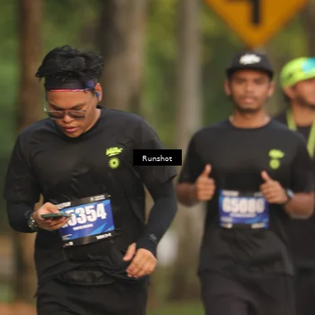 Runner Photo 5630358