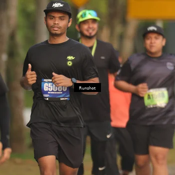 Runner Photo 5630371