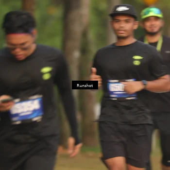 Runner Photo 5630375