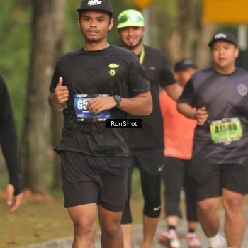 Runner Photo 5630382