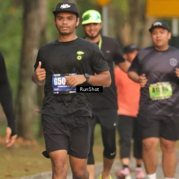 Runner Photo 5630384