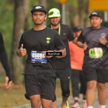 Runner Photo 5630386