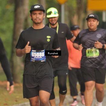 Runner Photo 5630388