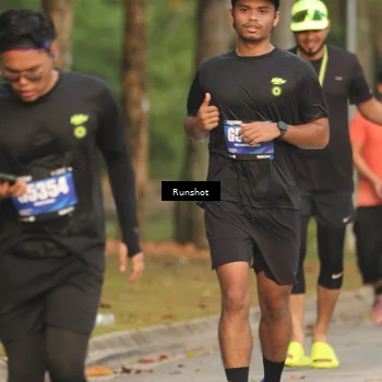 Runner Photo 5630397