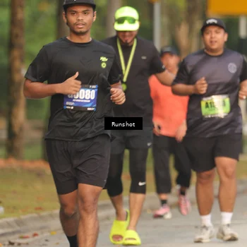 Runner Photo 5630404