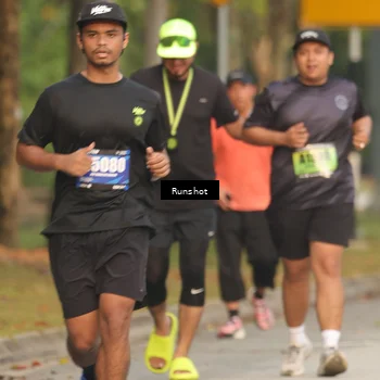 Runner Photo 5630407