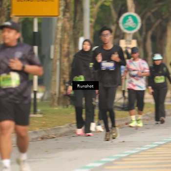 Runner Photo 5630415