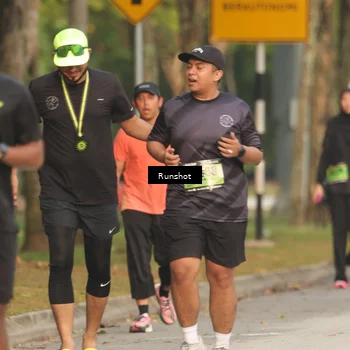 Runner Photo 5630418