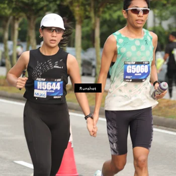 Runner Photo 5630435