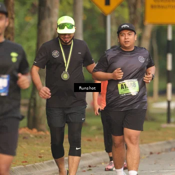 Runner Photo 5630438