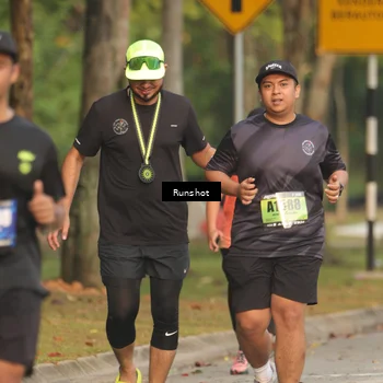 Runner Photo 5630442